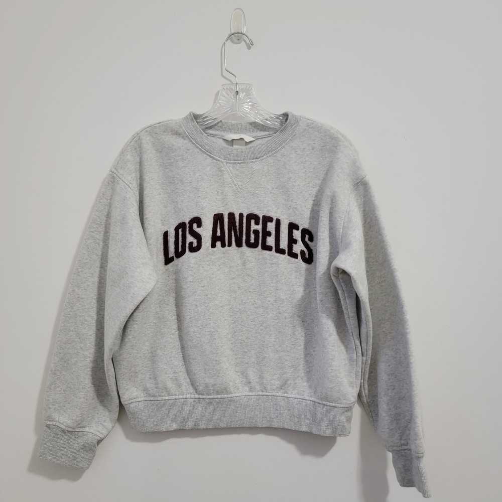 H&M Heather Gray Crewneck - Picture 2 of 7